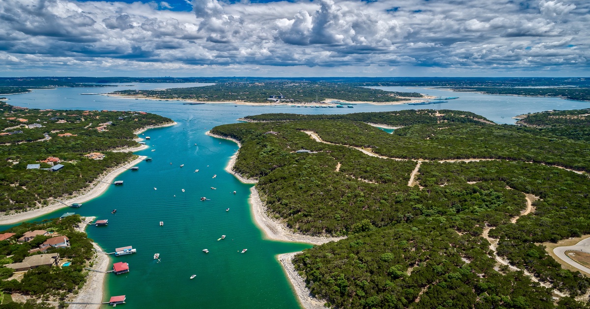 Lake Travis vs. Other Texas Lakes: Why Lake Travis Is Better