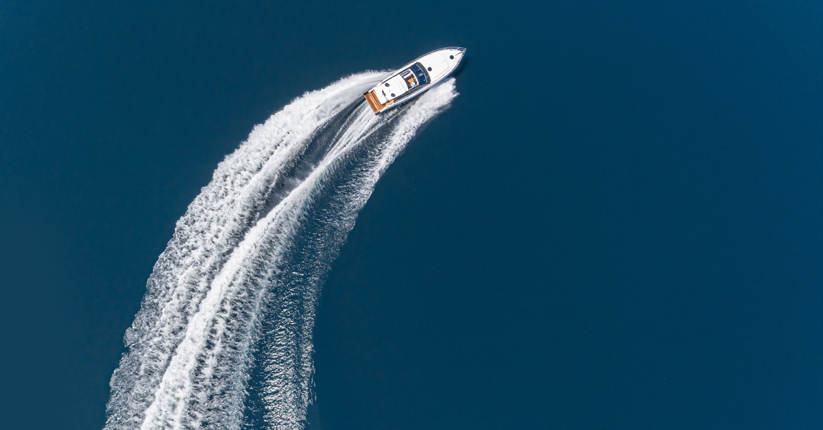 How To Properly Operate a Drone Over a Lake