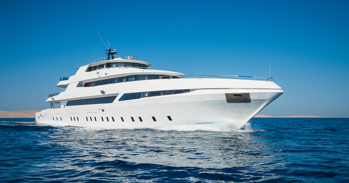 How Big Does a Boat Have To Be Before It’s Deemed a Yacht?
