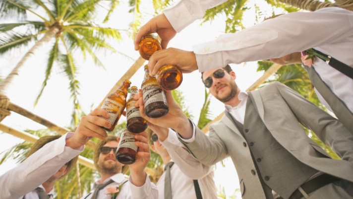 3 EVENTS THAT ARE BETTER ON A PARTY BOAT